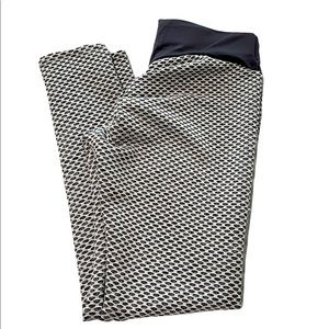 Booty scrunch leggings